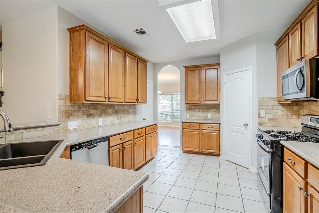 16511 Bluefin Street, Crosby, Texas image 14
