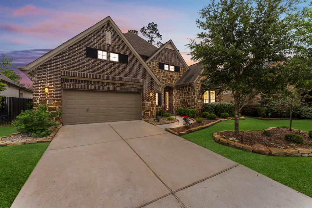 65 N Winter Sunrise Circle, The Woodlands, Texas image 4