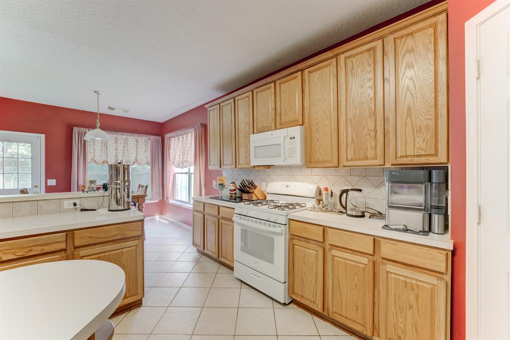 515 Deer Hollow Drive, Sugar Land, Texas image 17