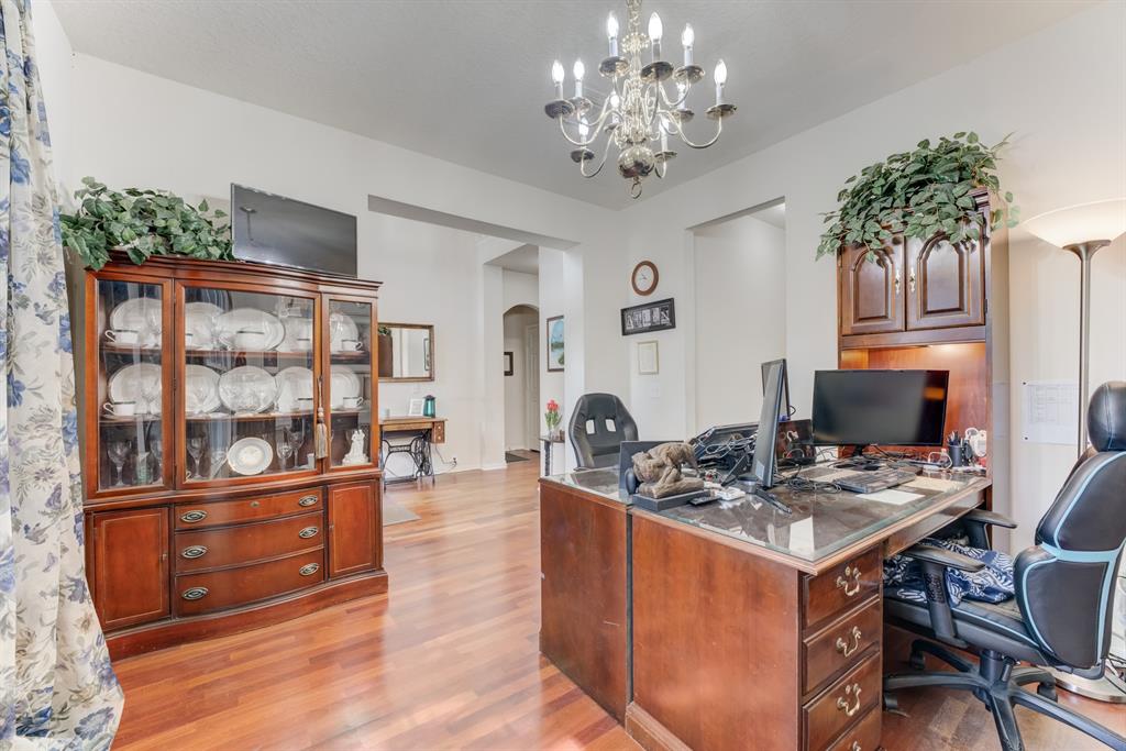 515 Deer Hollow Drive, Sugar Land, Texas image 14