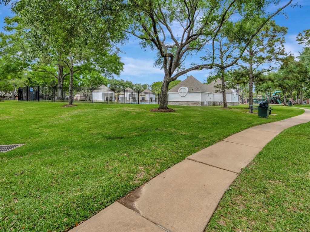 2806 Village Dale Ave, Houston, Texas image 38