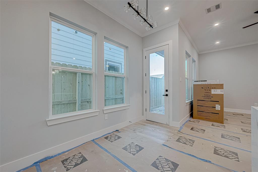 6848 Del Rio Street, Houston, Texas image 29