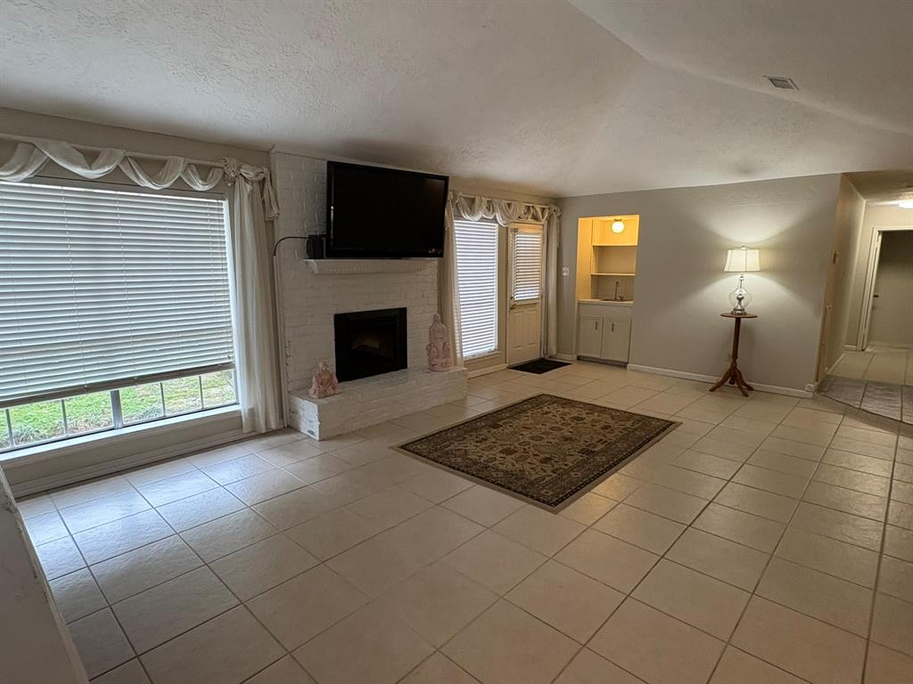 12310 Oak Park Circle, Houston, Texas image 3