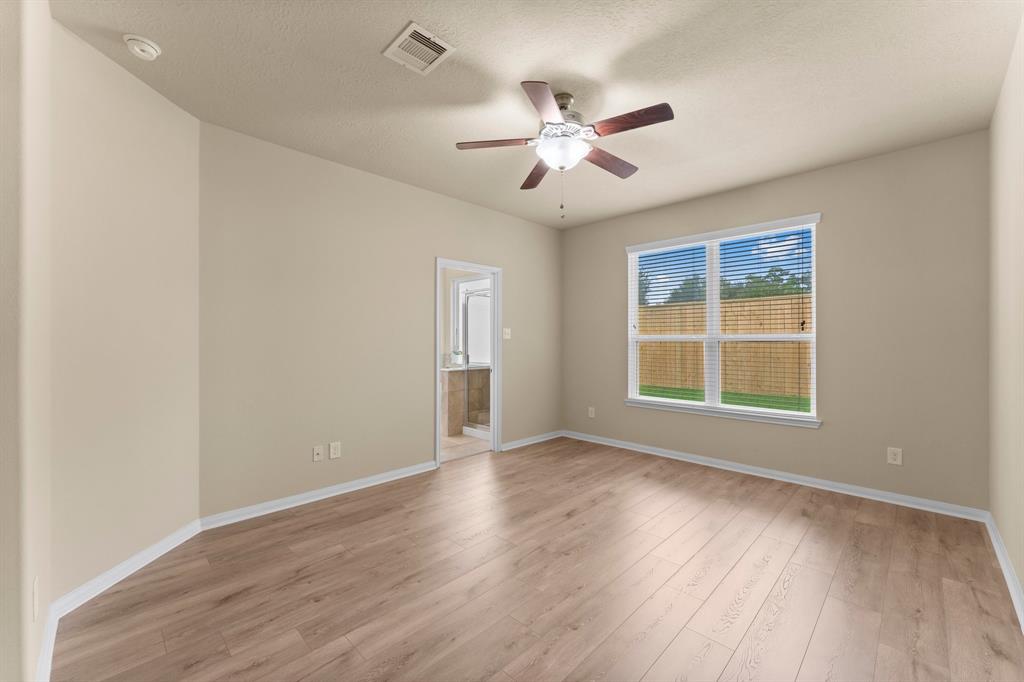 20119 Ray Falls Drive, Tomball, Texas image 21