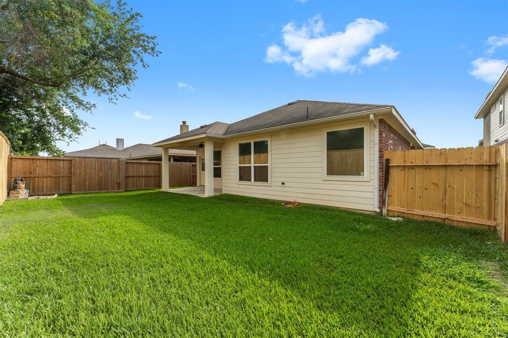 20119 Ray Falls Drive, Tomball, Texas image 31