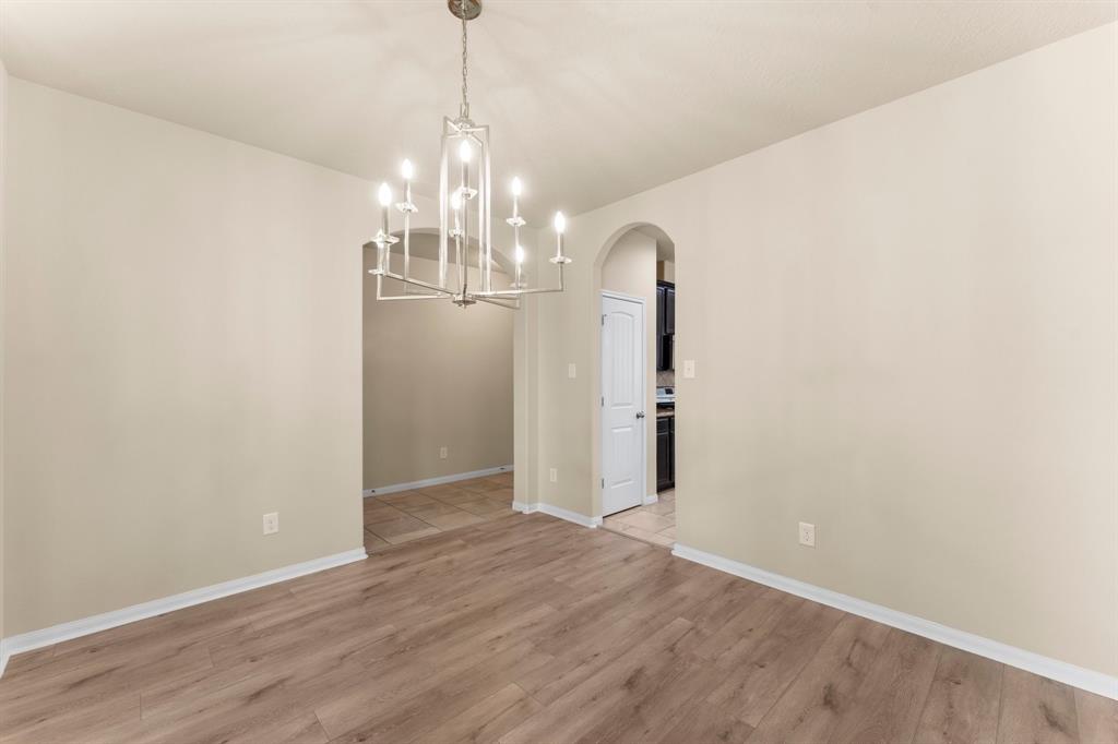 20119 Ray Falls Drive, Tomball, Texas image 12