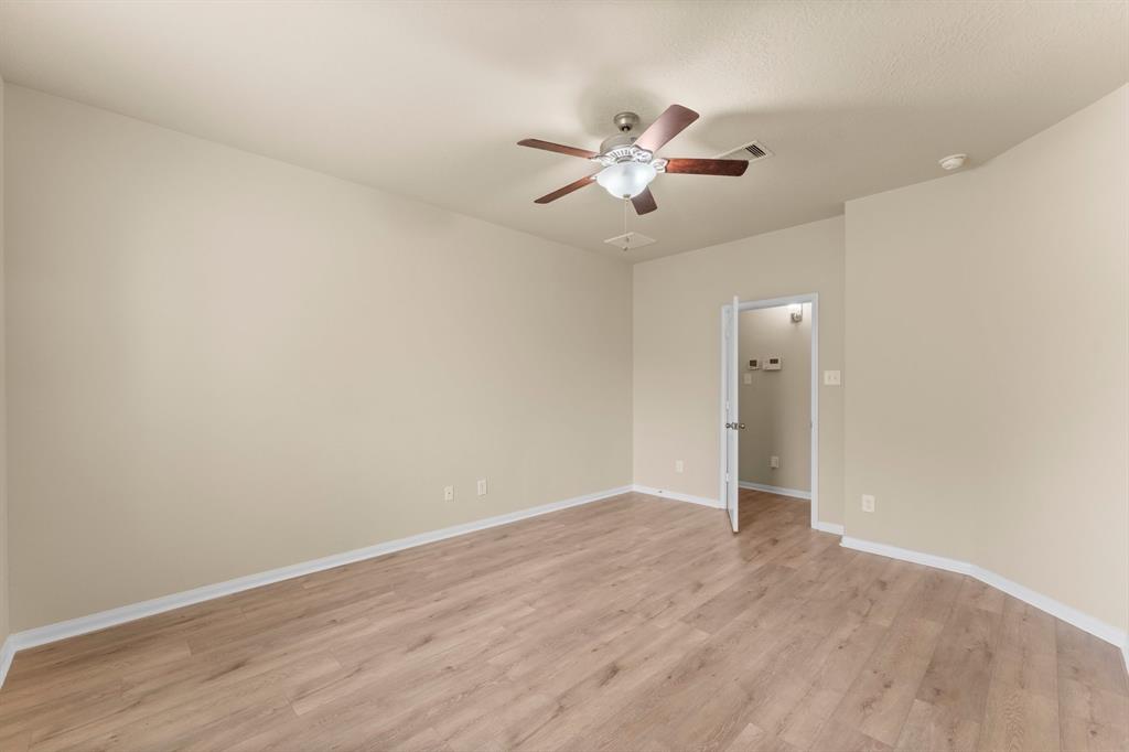 20119 Ray Falls Drive, Tomball, Texas image 23