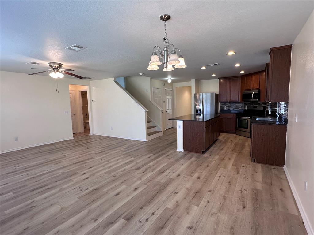 5807 Camelia Evergreen Lane