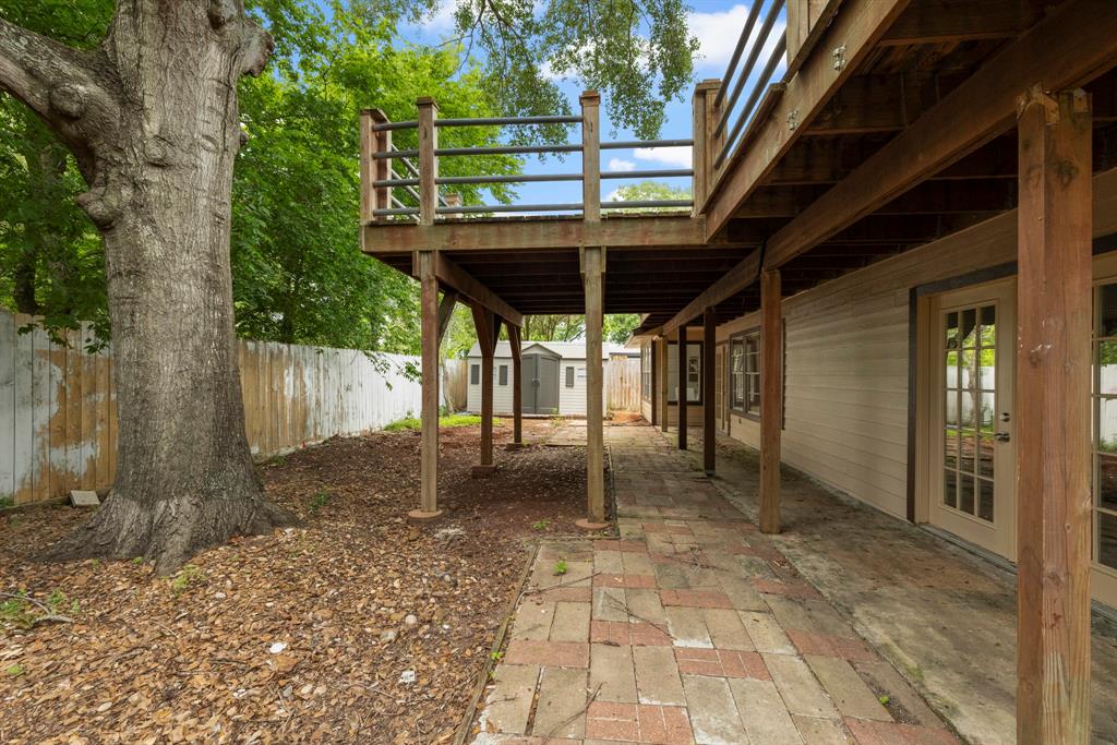 1819 Redwood Court, Sugar Land, Texas image 35