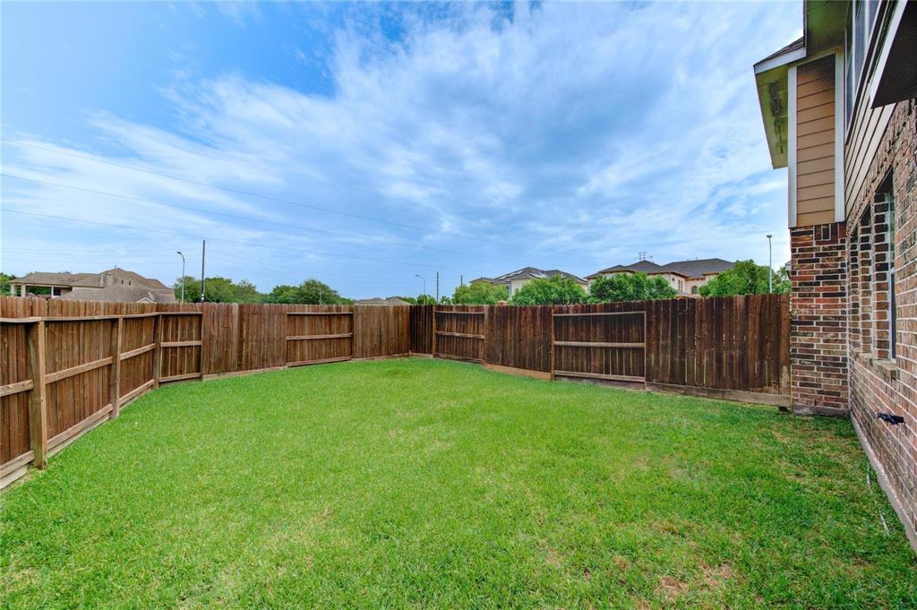 3807 Waterford Bend, Missouri City, Texas image 27