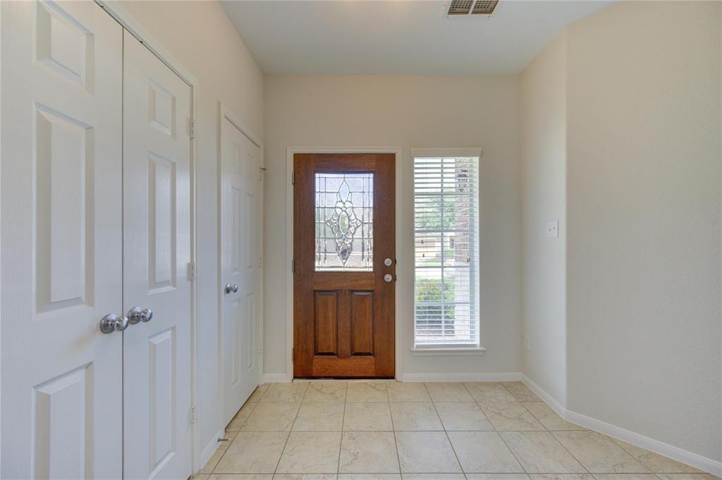 3807 Waterford Bend, Missouri City, Texas image 6