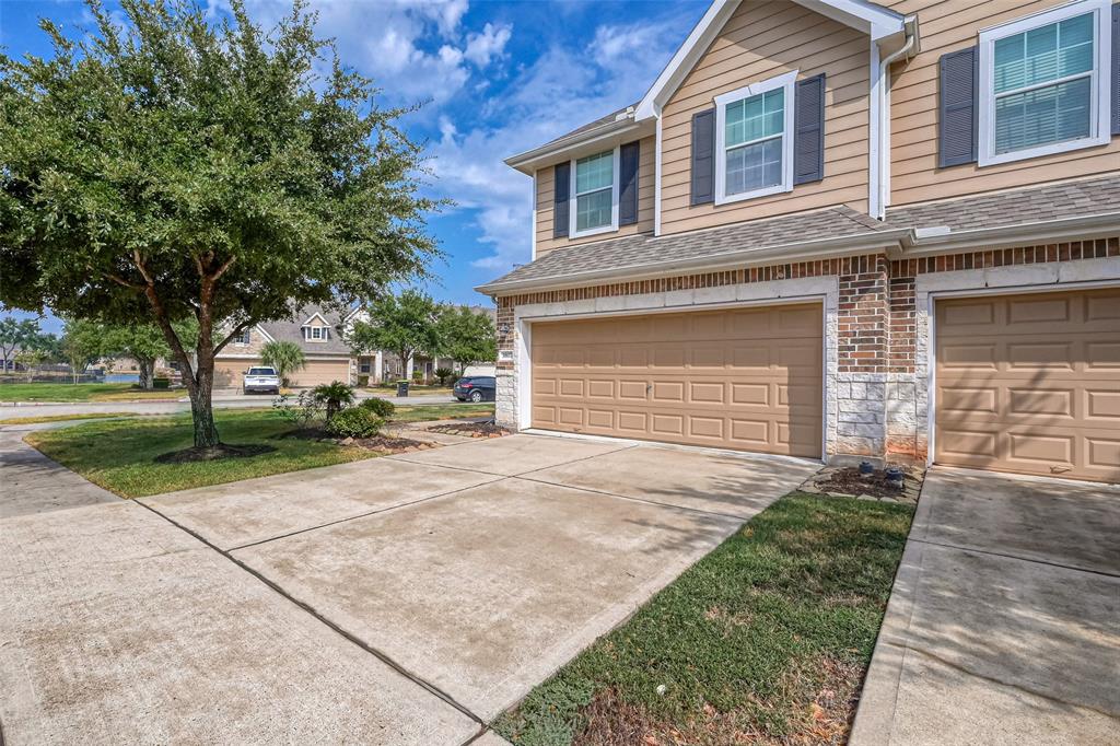 3807 Waterford Bend, Missouri City, Texas image 4