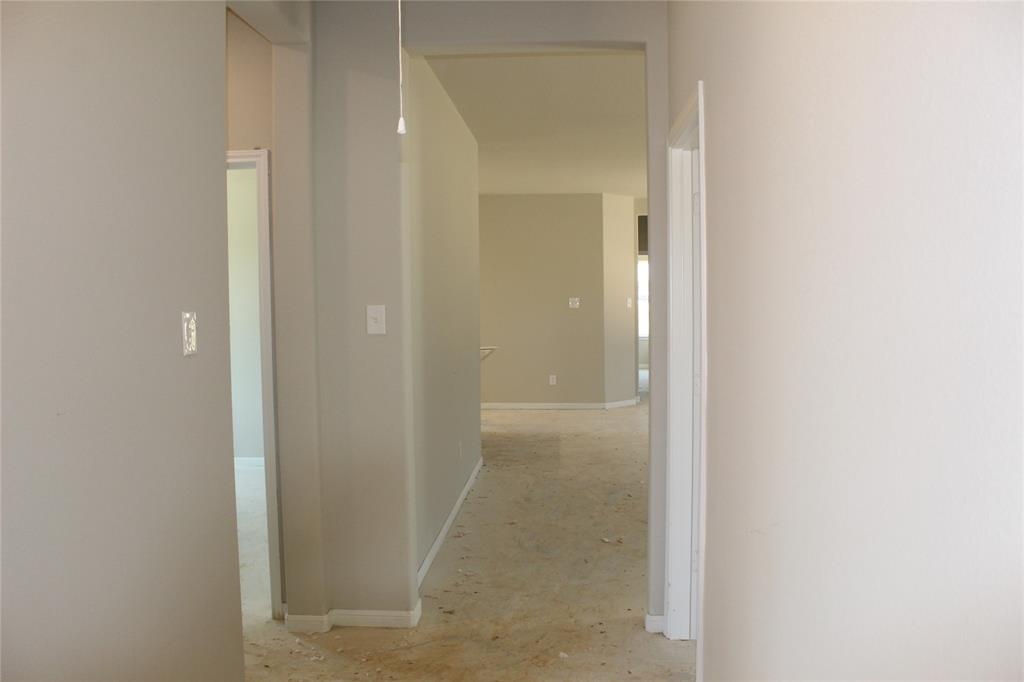 332 Palero Path Path, Brookshire, Texas image 13