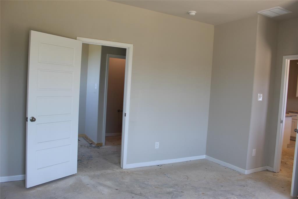 332 Palero Path Path, Brookshire, Texas image 17