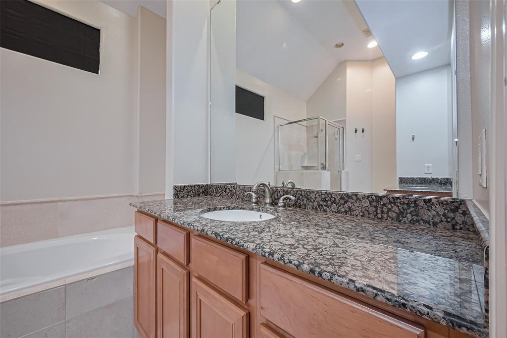 2624 Starboard Point, Houston, Texas image 27