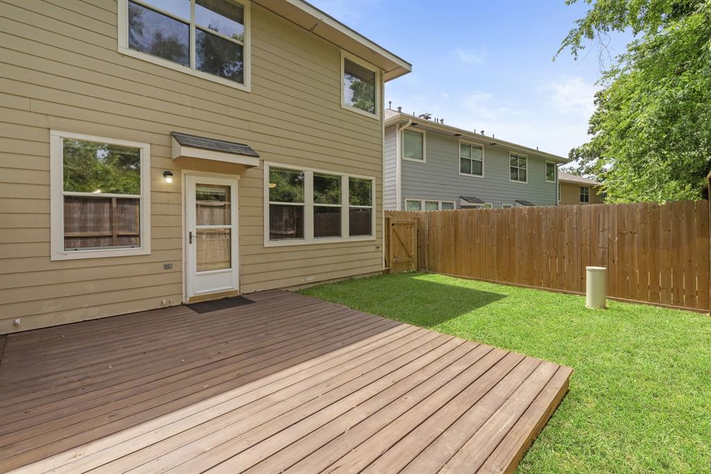 137 E Summerhaze Circle, The Woodlands, Texas image 45
