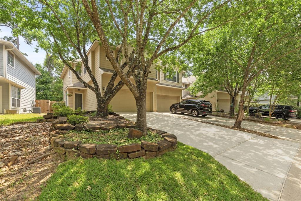 137 E Summerhaze Circle
