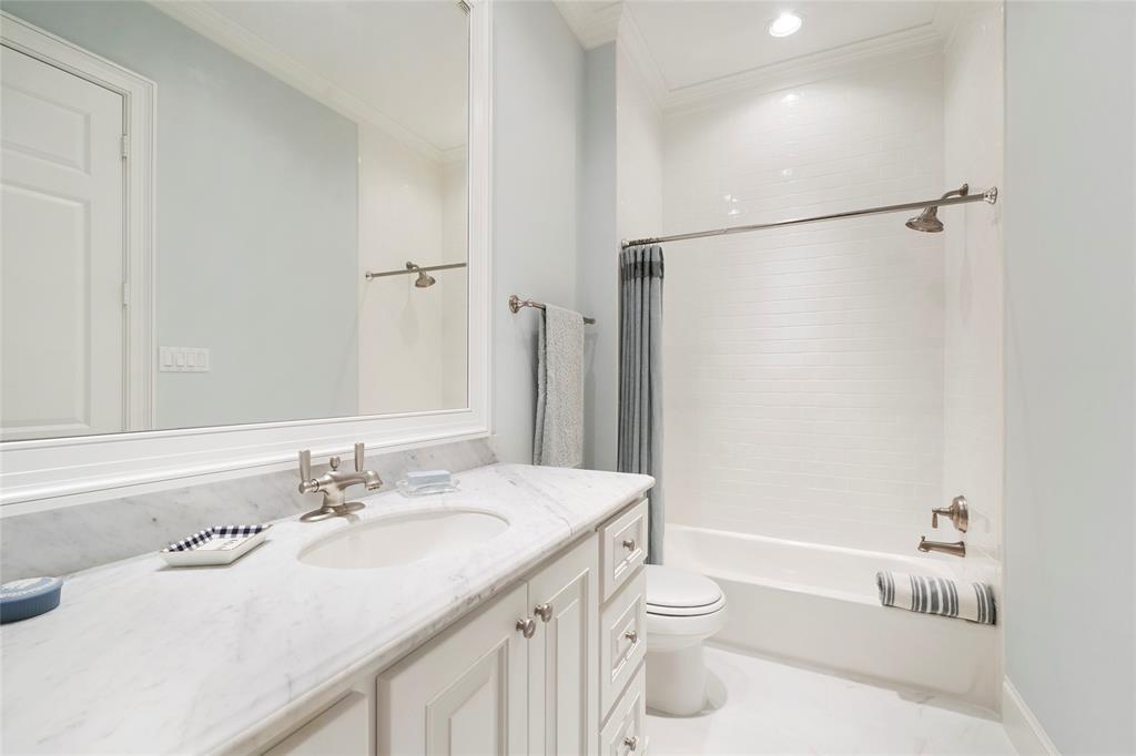 31 Southern Crescent Court, The Woodlands, Texas image 28