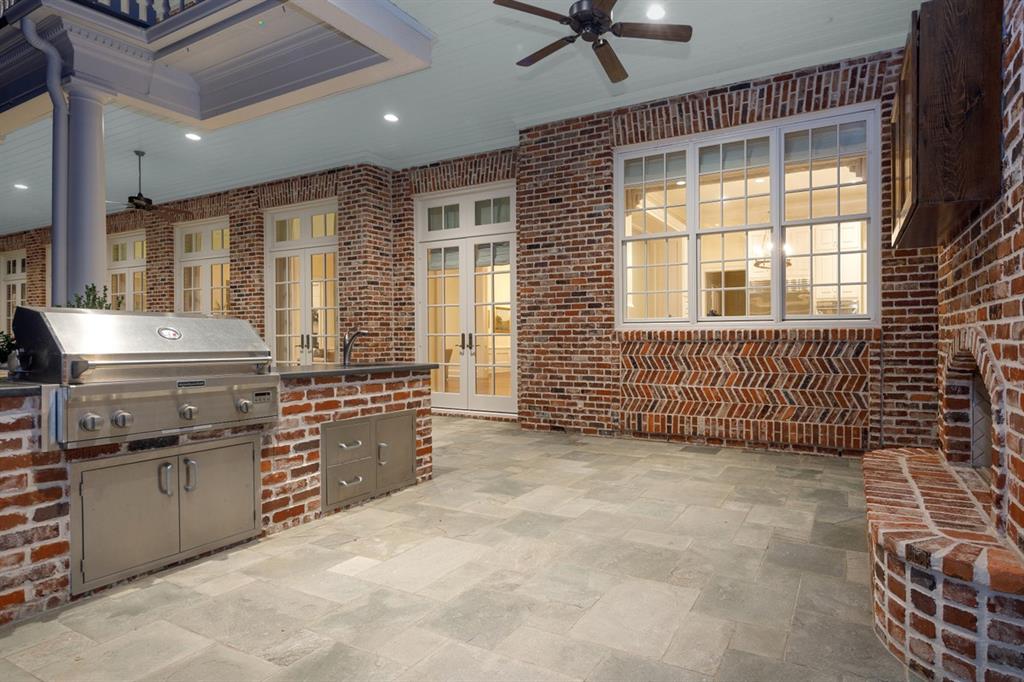31 Southern Crescent Court, The Woodlands, Texas image 41