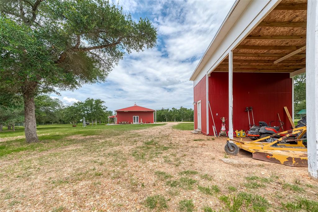 1714 Oakridge Road, Weimar, Texas image 22