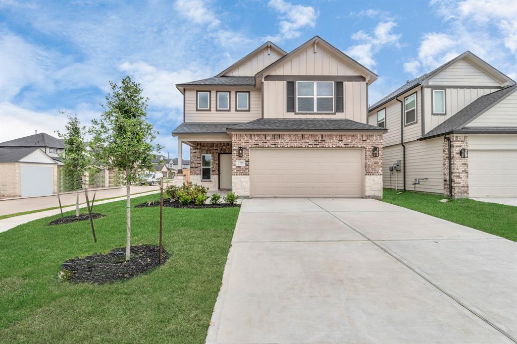 2207 Emerald Diamond Court Ct, Fresno, Texas image 2