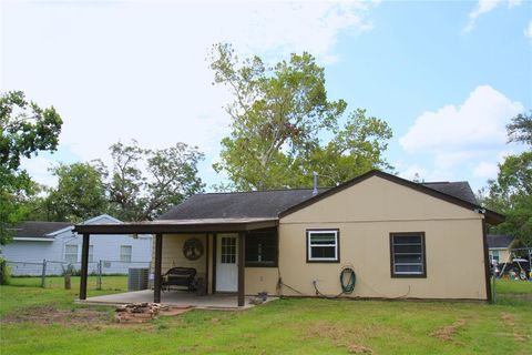 A home in Lake Jackson