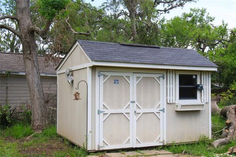 A home in Lake Jackson