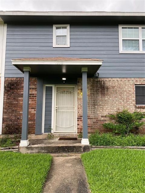 A home in La Porte