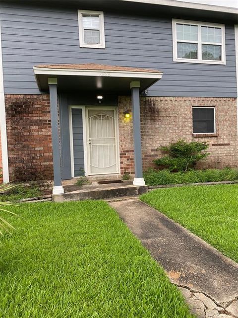 A home in La Porte