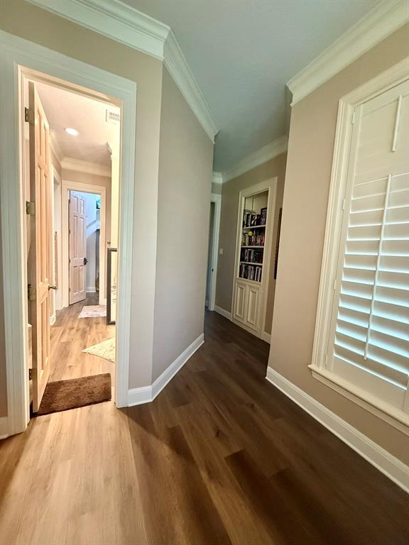 222 W Castle Harbour Drive, Friendswood, Texas image 16