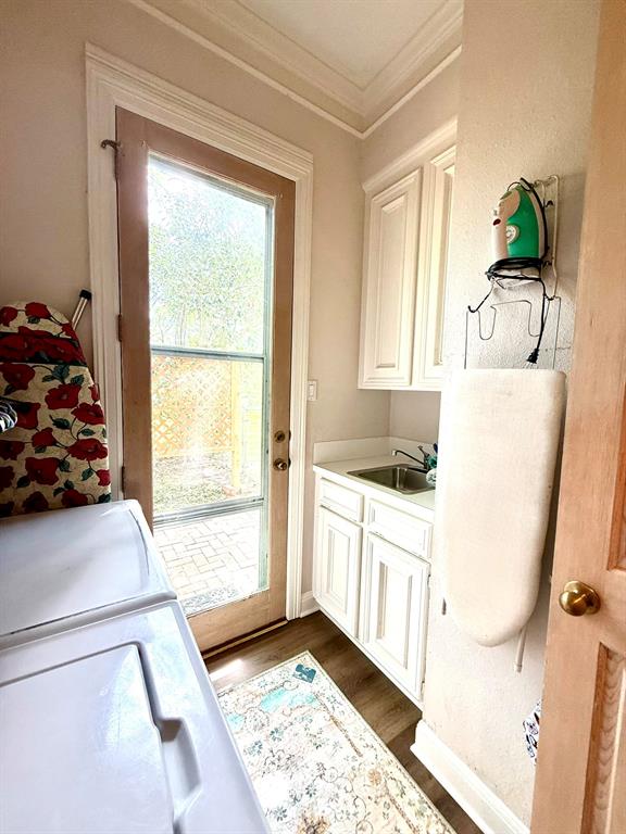 222 W Castle Harbour Drive, Friendswood, Texas image 23