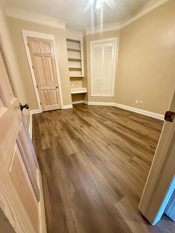 222 W Castle Harbour Drive, Friendswood, Texas image 26