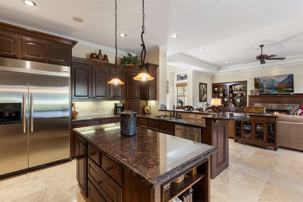 3034 Serena Vista Way, Houston, Texas image 12