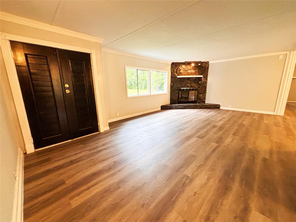 204 County Road 3201, Cleveland, Texas image 4