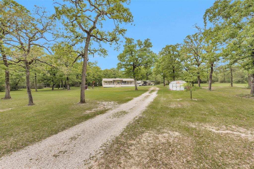 311 William Thomas Road, Huntsville, Texas image 2