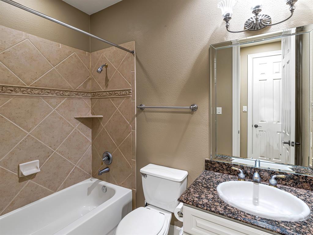1034 Bayou Vista Court, Katy, Texas image 33
