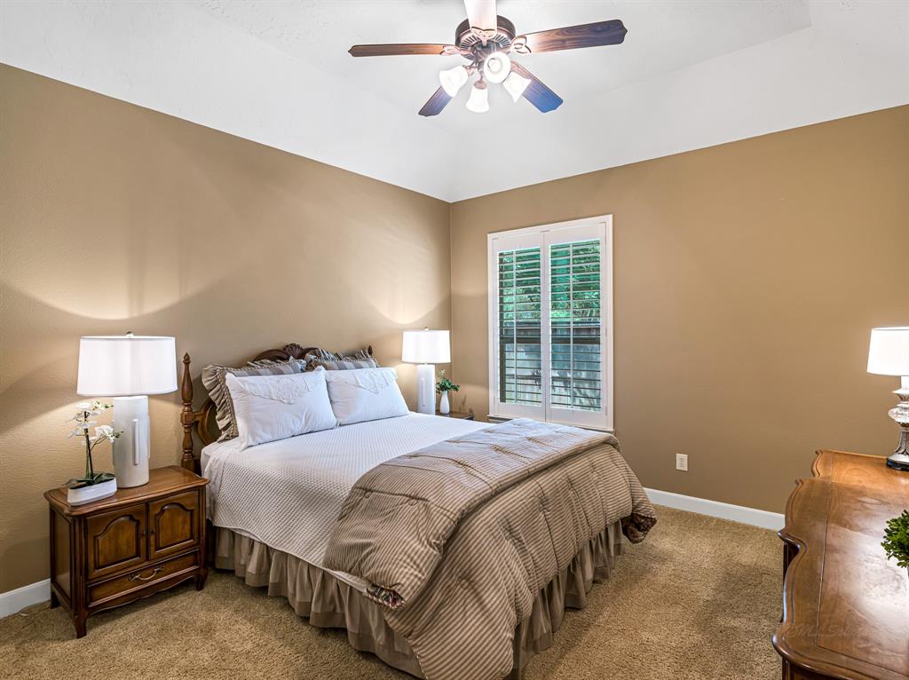 1034 Bayou Vista Court, Katy, Texas image 32