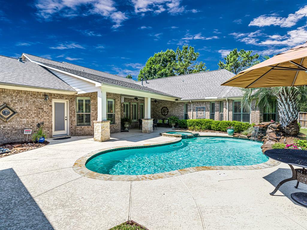 1034 Bayou Vista Court, Katy, Texas image 38