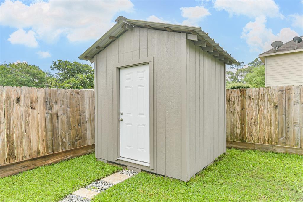 1604 Redbud Grove Ct Court, Conroe, Texas image 29