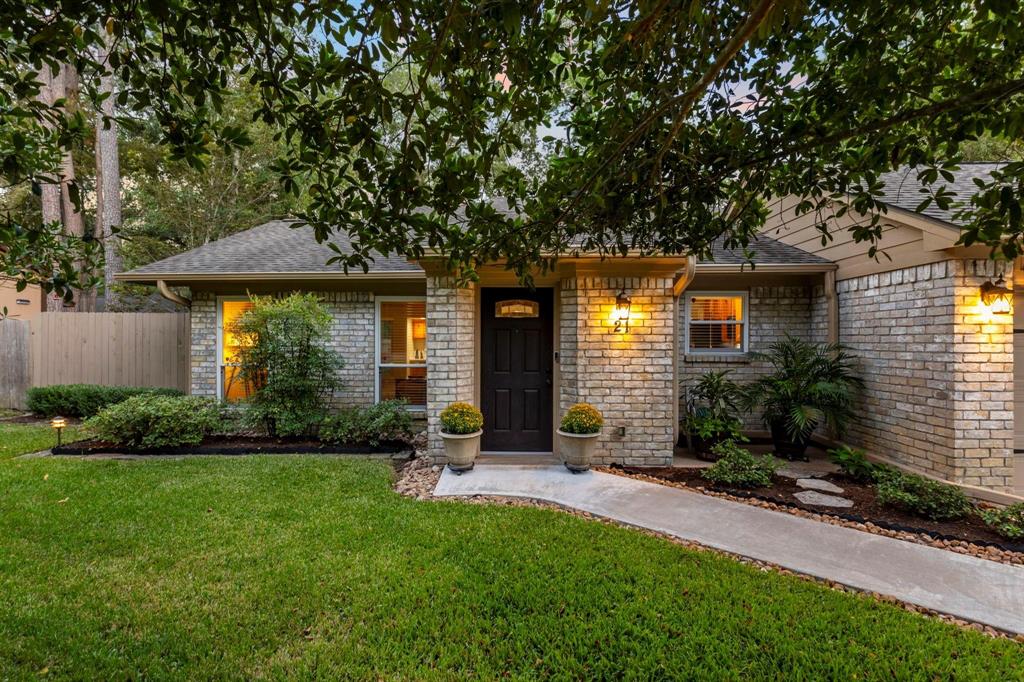 21 Riverbank Drive