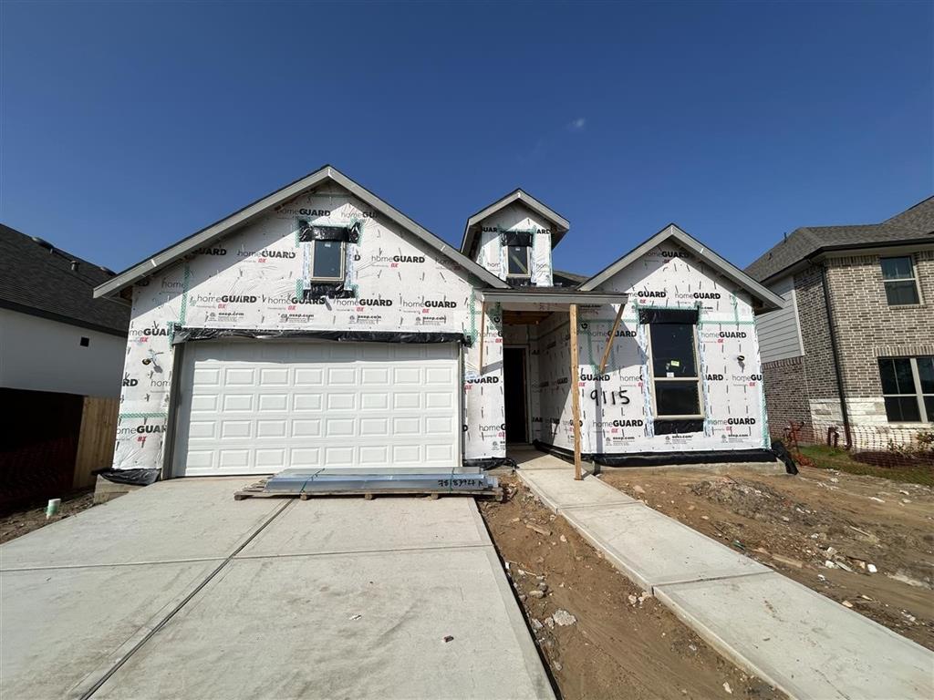 9115 Mangrove Place