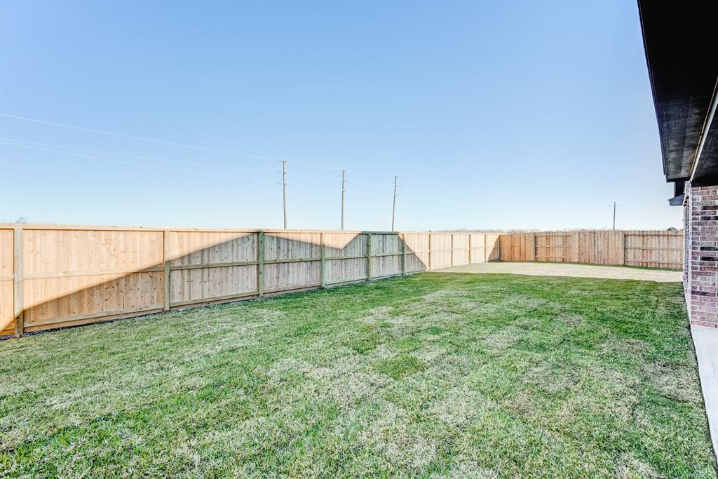 1521 Apache Heights Drive, Dayton, Texas image 37