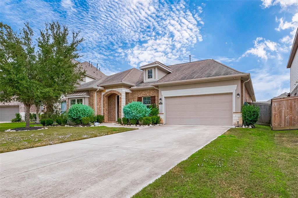 2214 Captain Davis Drive