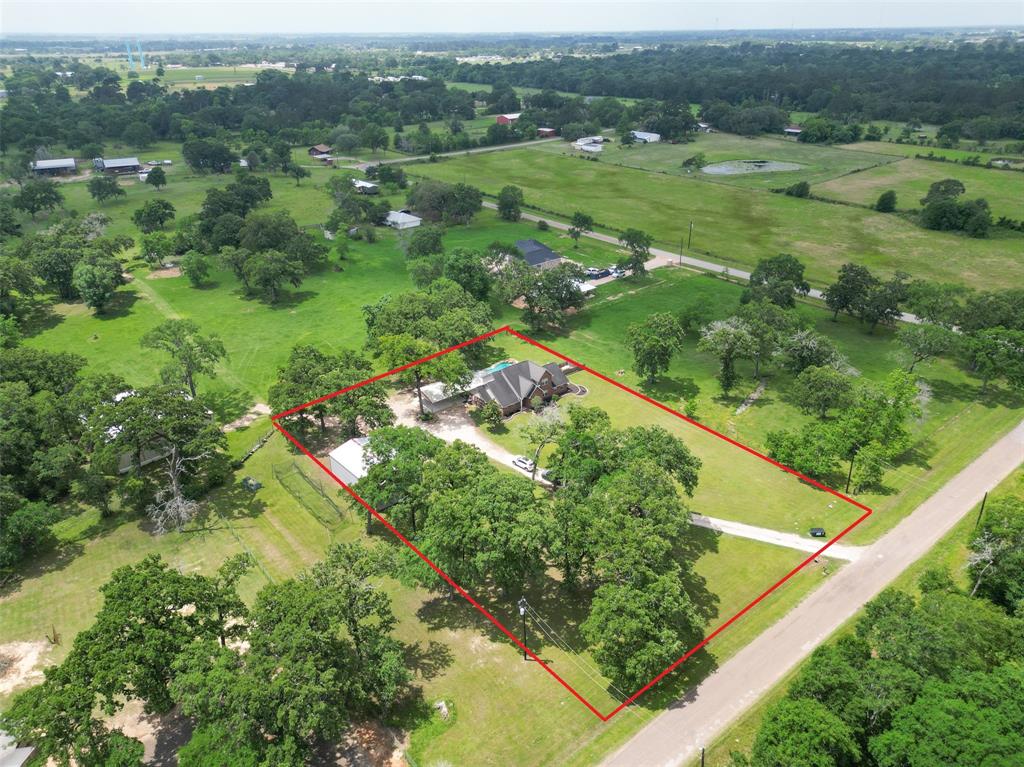 996 Scroggins Lane, Waller, Texas image 2