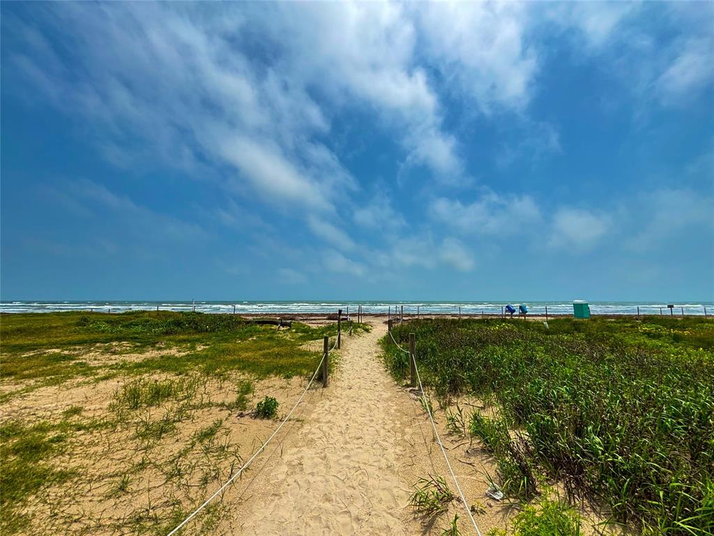 Point Lafitte Court, Surfside Beach, Texas image 9