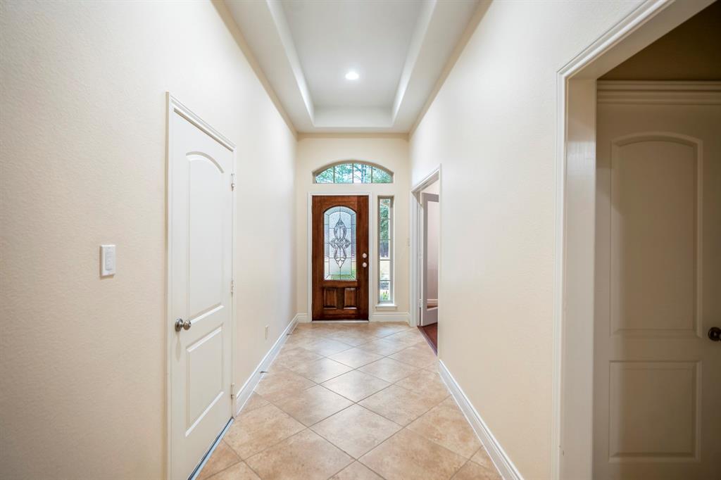 155 Forest Heights Lane, Montgomery, Texas image 2