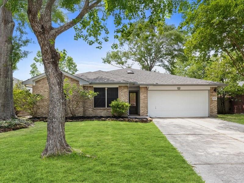 16339 Peach Orchard Drive, Humble, Texas image 1