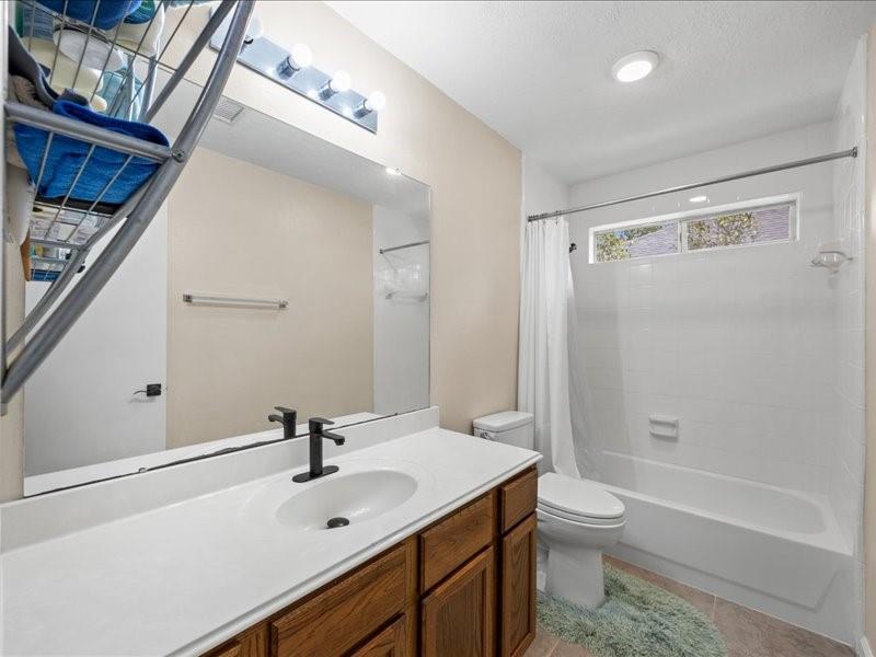 16339 Peach Orchard Drive, Humble, Texas image 18
