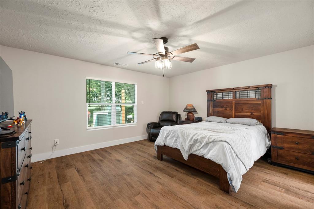 136 April Wind Court, Montgomery, Texas image 19