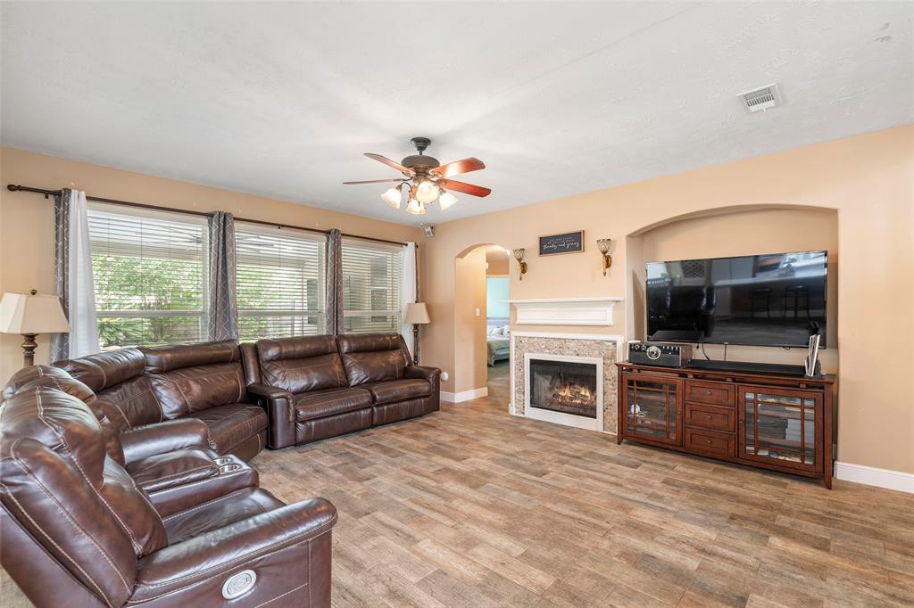 18511 Red Sails Pass Pass, Humble, Texas image 15
